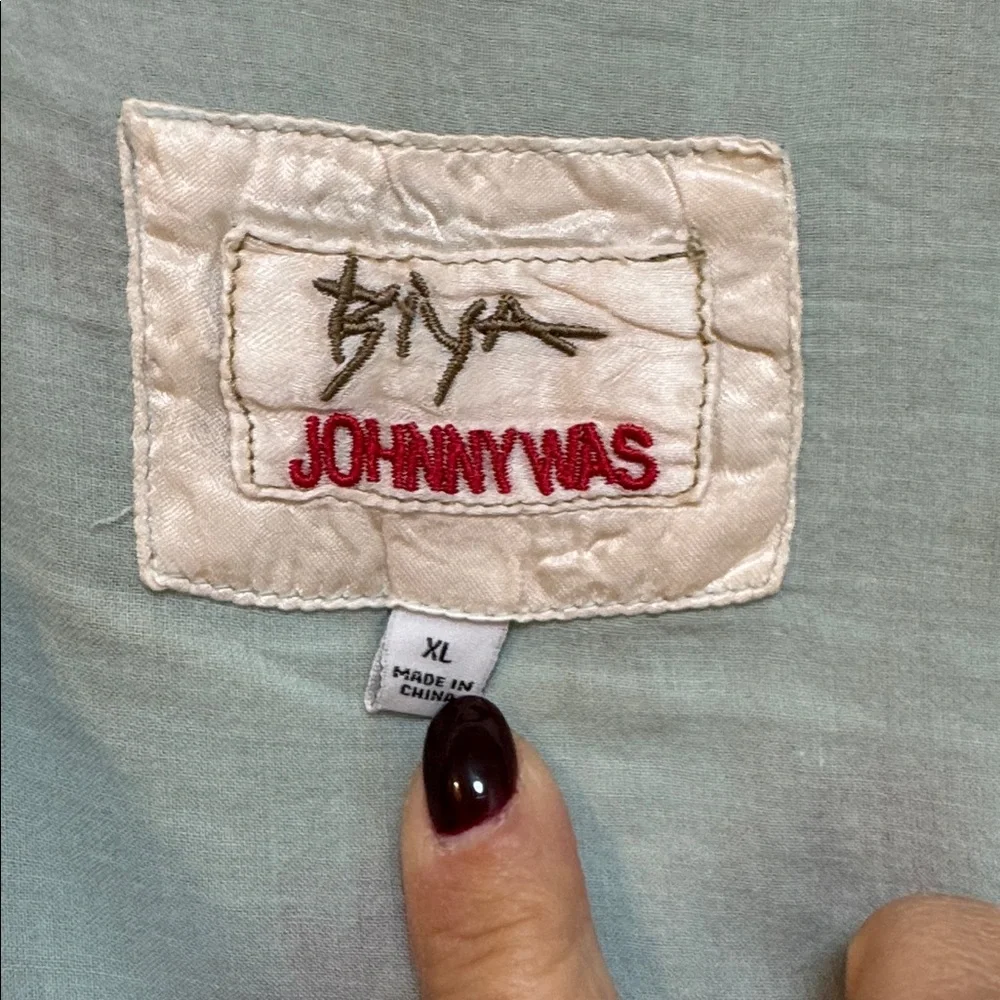 Johnny Was Embroidered Label Top - Picture 2 of 2